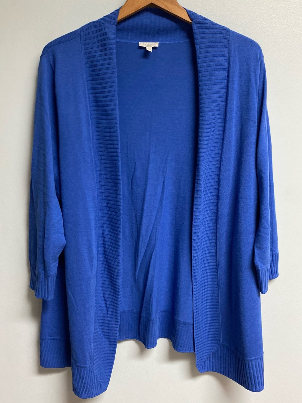 TALBOTS LIGHTWEIGHT CARDIGAN - 1X